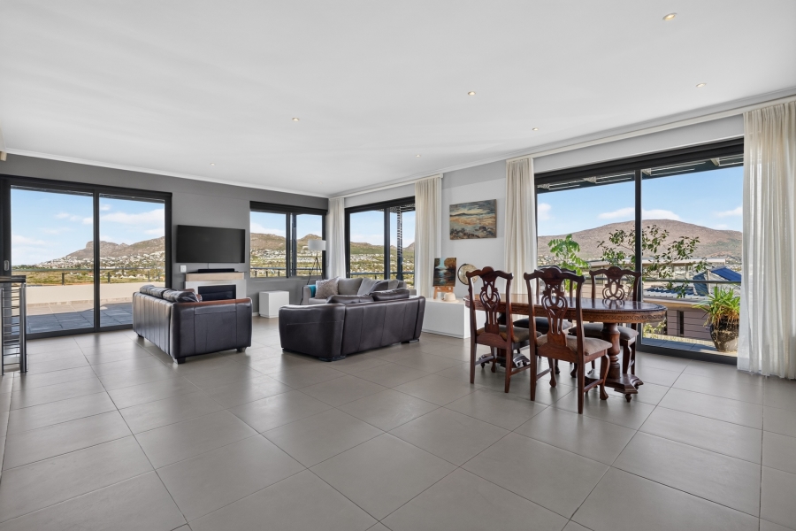 3 Bedroom Property for Sale in Chapman